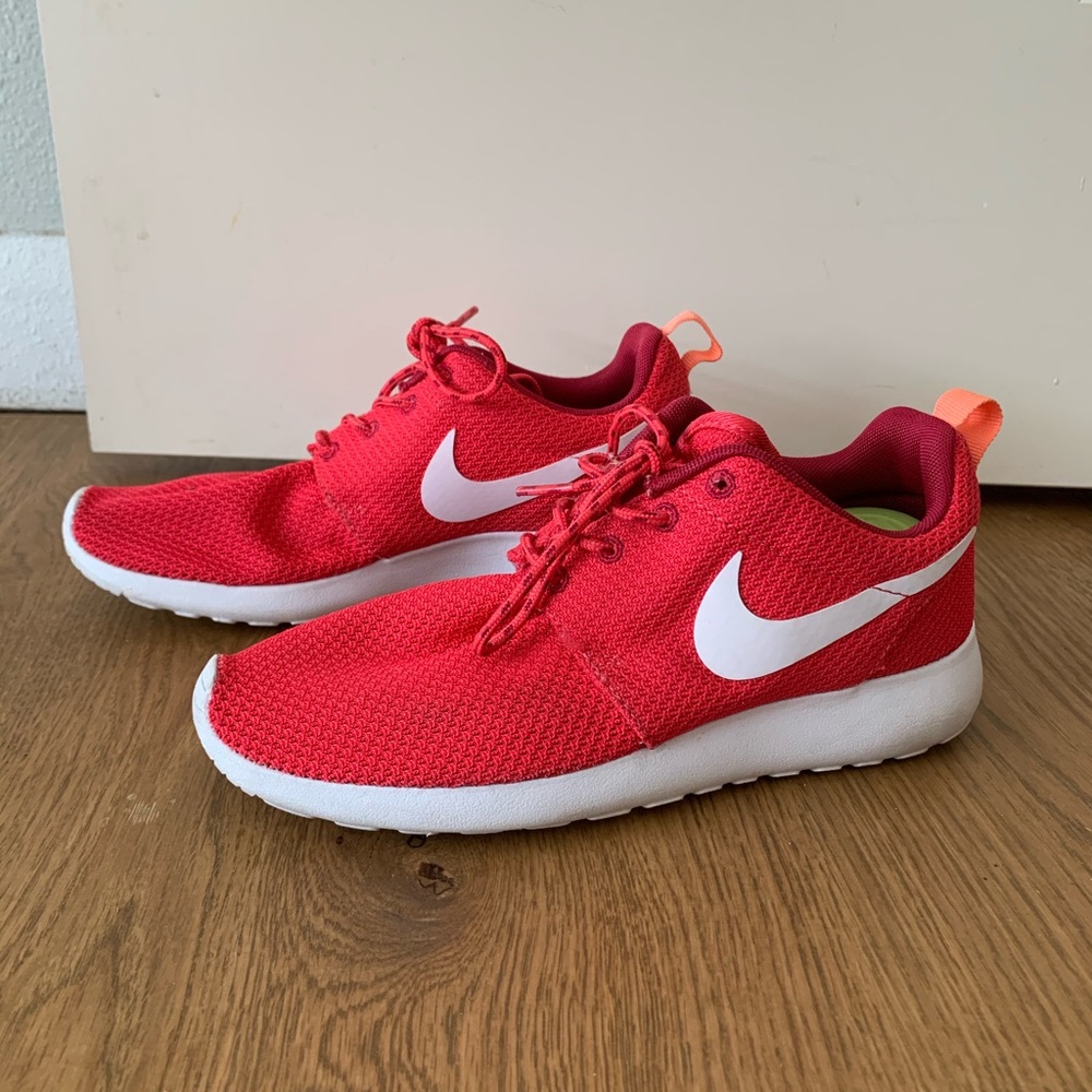 Nike roshe run